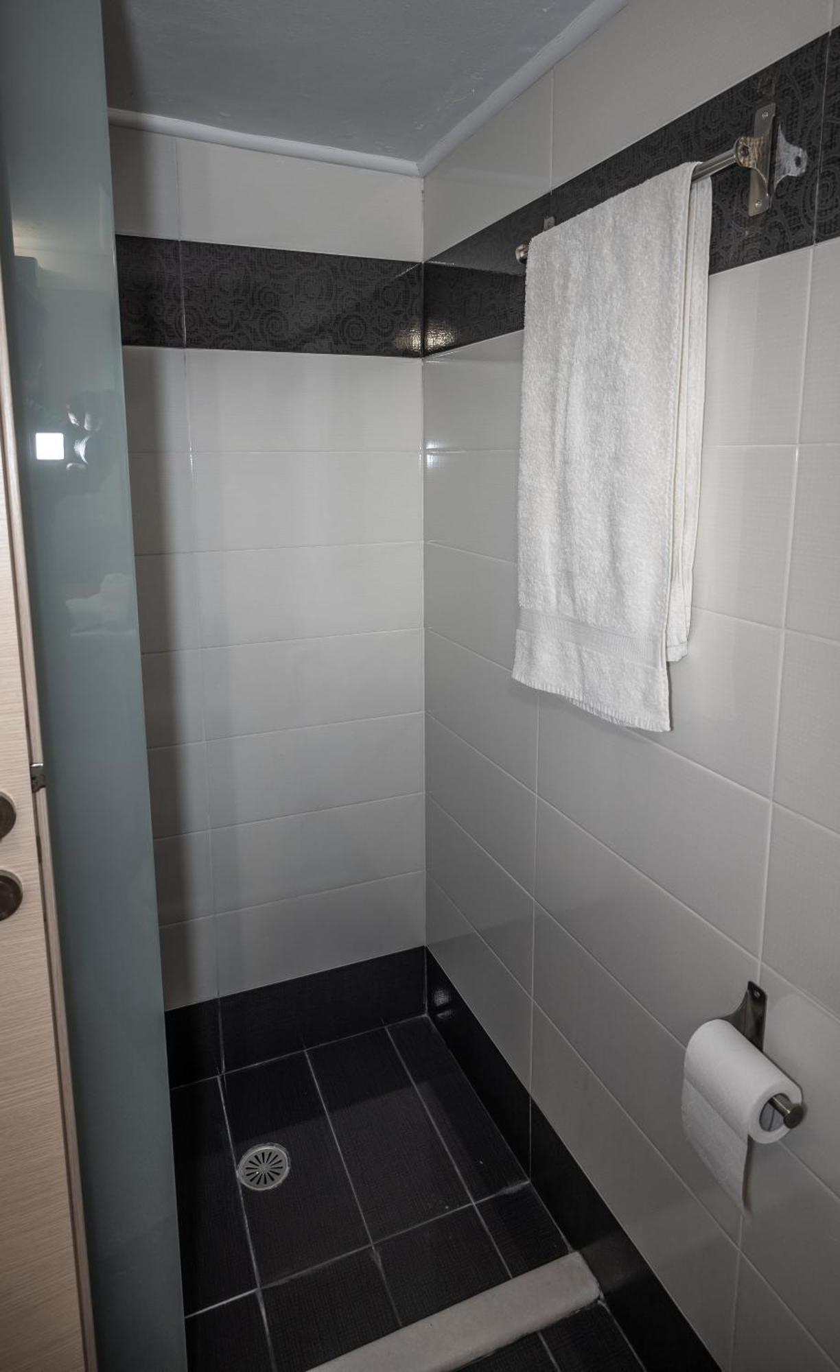 Central Escape Apartman Kalamáta Kültér fotó