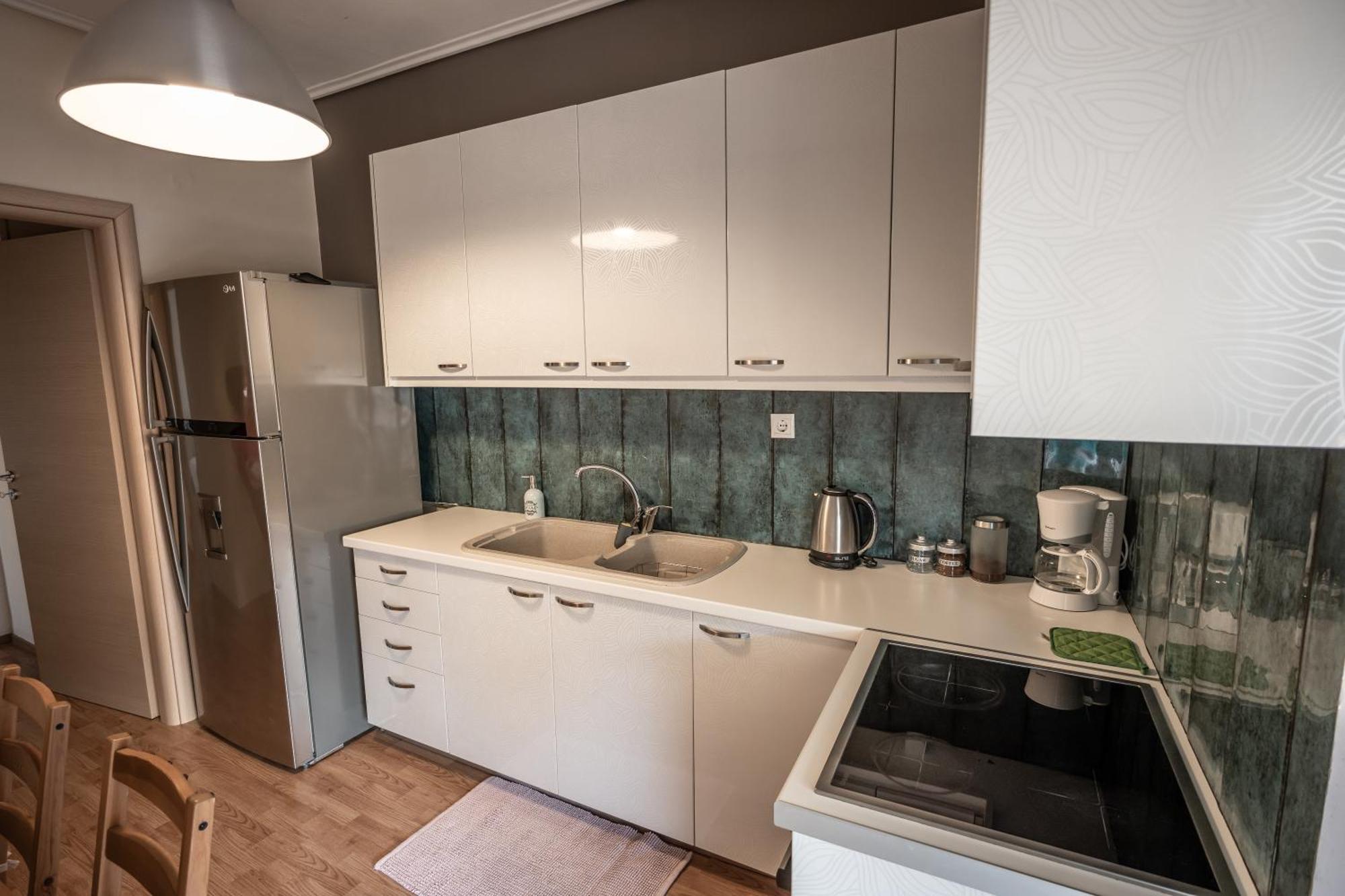 Central Escape Apartman Kalamáta Kültér fotó