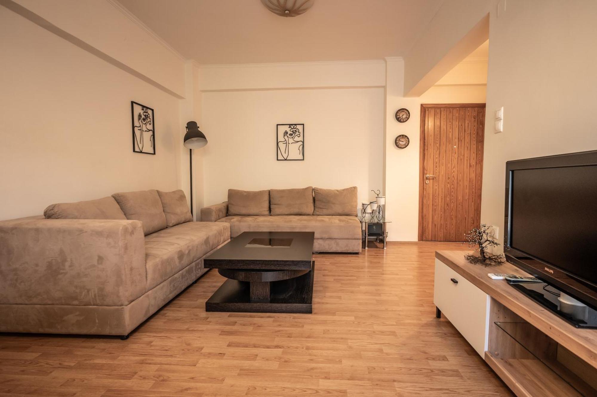 Central Escape Apartman Kalamáta Kültér fotó